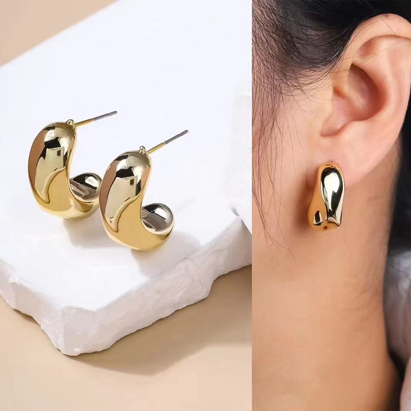 ต่างหูทอง earring ตุ้มหูห่วง รูปร่างไม่สม่ำเสมอ ต่างหูห่วง หรูหรา jewelry accessories สําหรับผู้หญิง 92.5%เข็มเงิน