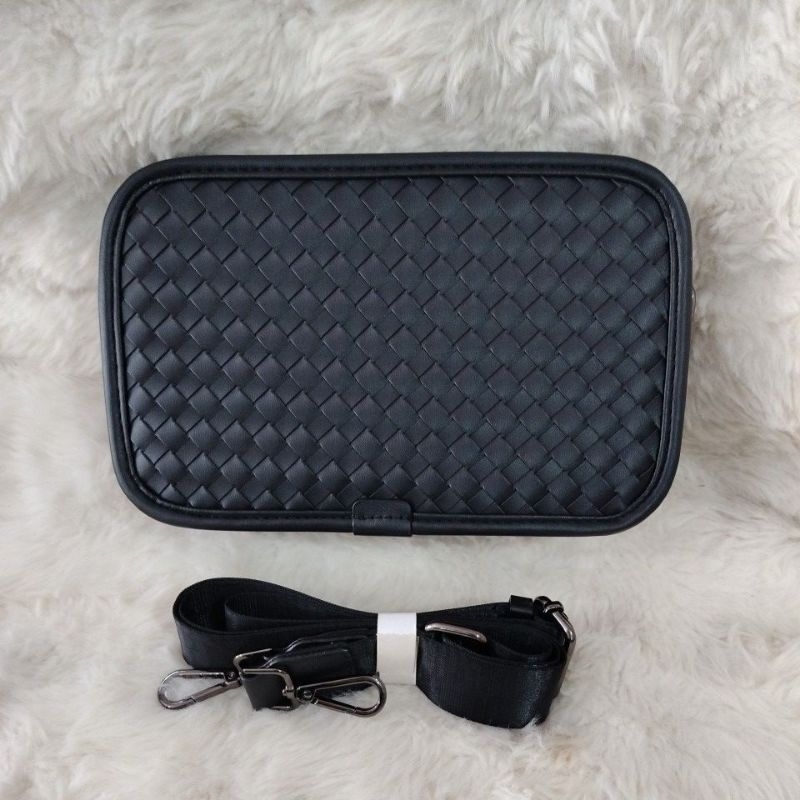 C27 กระเป๋าสะพายสำหรับผู้ชาย