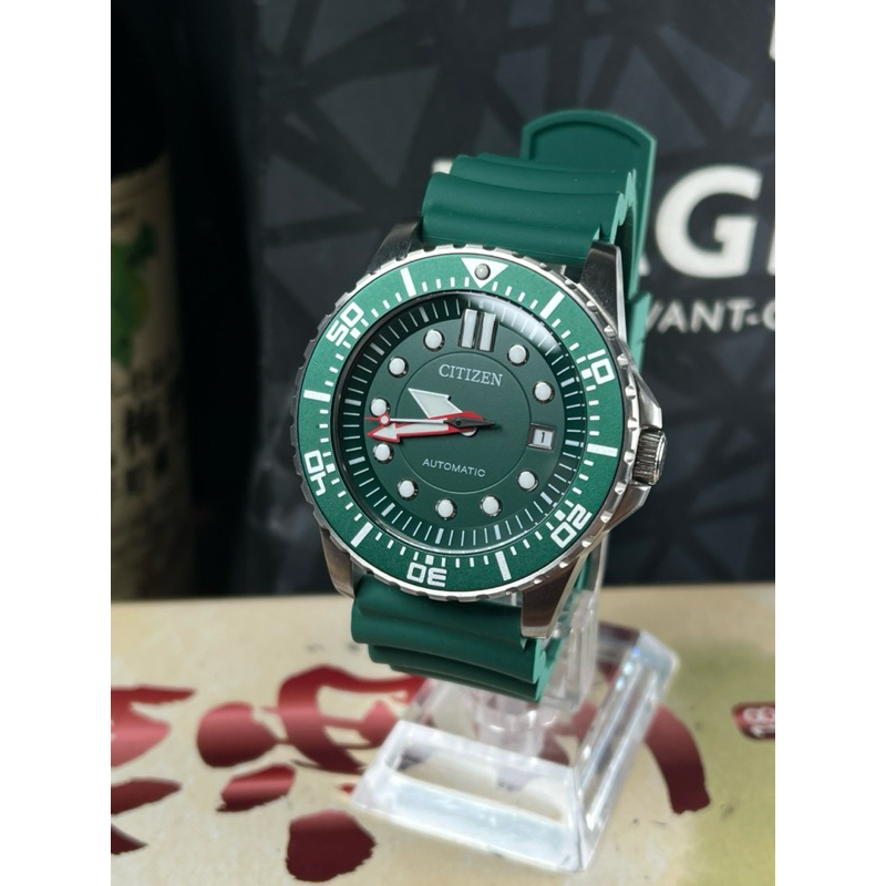 Citizen Automatic Diver’s 100M Ref.NJ0129-87X