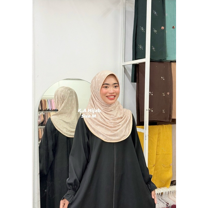 ฮิญาบสวมสำเร็จ ผ้าร่องพิมพ์ลาย ทรงหมุน ขนาดไซส์ M