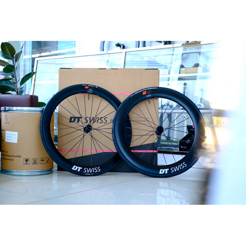 DT SWISS ARC 1100 WTS DICUT® 50/50 50/62 มาพร้อมยาง Continental AERO111 and GP5000s TR