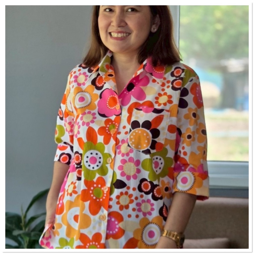 Tissara Boutique ทิศราเสื้อเชิ้ตผู้หญิง แขนสามส่วน เอวตรง ผ้าคอตตอน 100% ลายดอกไม้โทนส้ม
