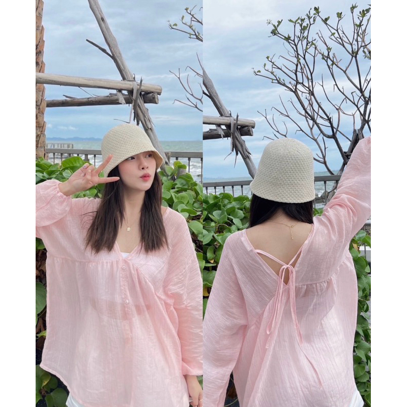 Vanila เสื้อคอวีเนื้อผ้าบางสบายเหมาะกับใส่ไปทะเลมากๆๆ ใส่ได้ทั้งสองด้าน
