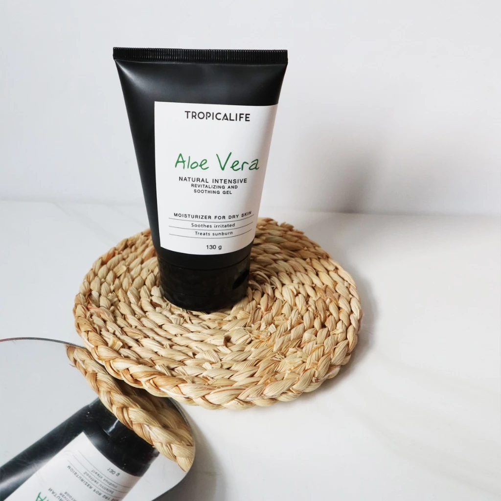 เจลว่านหางจระเข้ เจลอโลเวร่า สกินแคร์ธรรมชาติ ALOE VERA NATURAL INTENSIVE REVITALIZING&SOOTHING GEL thumbnail 8