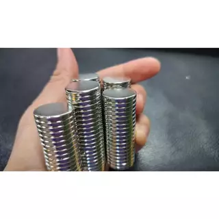 แม่เหล็กทรงกลม กว้างxหนา ขนาด 20mm. แม่เหล็กแรงสูง นีโอไดเมียม กลม Magnet Neodymium แม่เหล็ก