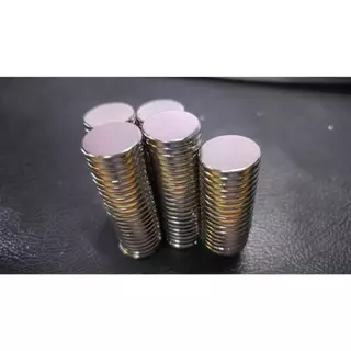 แม่เหล็กทรงกลม กว้างxหนา ขนาด 20mm. แม่เหล็กแรงสูง นีโอไดเมียม กลม Magnet Neodymium แม่เหล็ก