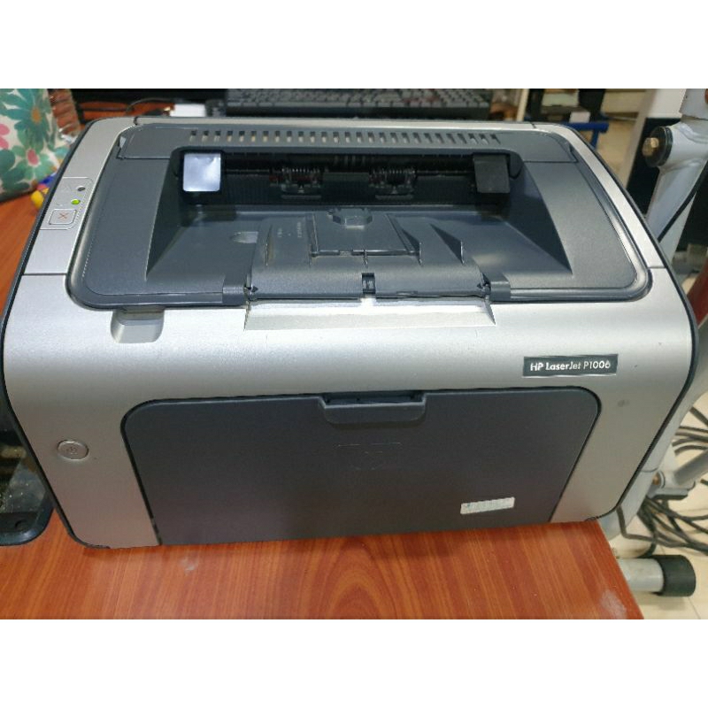 ปริ้นเตอร์ เลเชอร์ขาวดำ Hp P1006  มือสอง ไม่มีตลับหมึกให้นะคะ