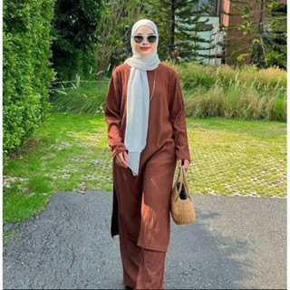 ใหม่💥ชุดเซ็ตผ้าร่อง ทรงดี หยิบใส่ได้บ่อย ผ้าเย็น ใส่สบาย