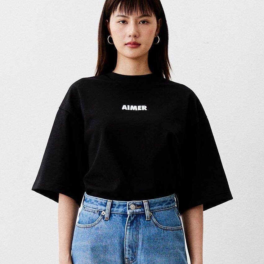 เสื้อยืดแฟชั่นสตรี AIMER สไตล์เกาหลี แขนสั้น ใส่ได้ ทั้ง ใส่สบาย เสื้อยืดพ์ลายขายดี คอกลม ผ้าฝ้าย 100% T-R S-5XL เสื้อ