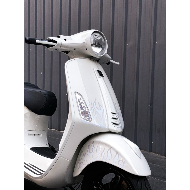 สติ๊กเกอร์ เวสป้า Sticker Vespa Justin Bieber ลายไฟ สำหรับ Sprint และ Primavera