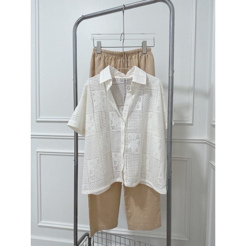 flora shirt เสื้อถักแขนสั้น อก 48“