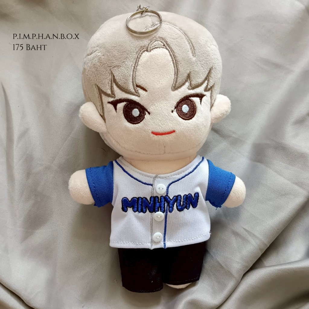 ตุ๊กตาไอดอลเกาหลี ฮวัง มินฮยอน (Hwang Min Hyun) พร้อมส่งจากไทย มีเก็บเงินปลายทาง