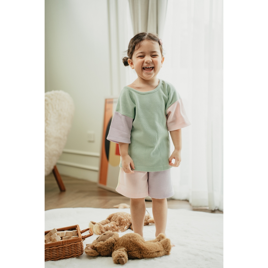Lollipop T-Shirt drop shoulder with short pants