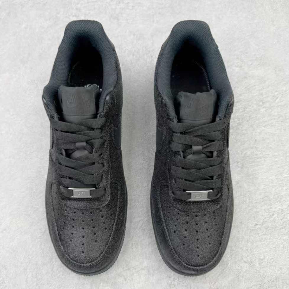Nike Air Force 1 07 รองเท้า Unisex สไตล์สตรีท