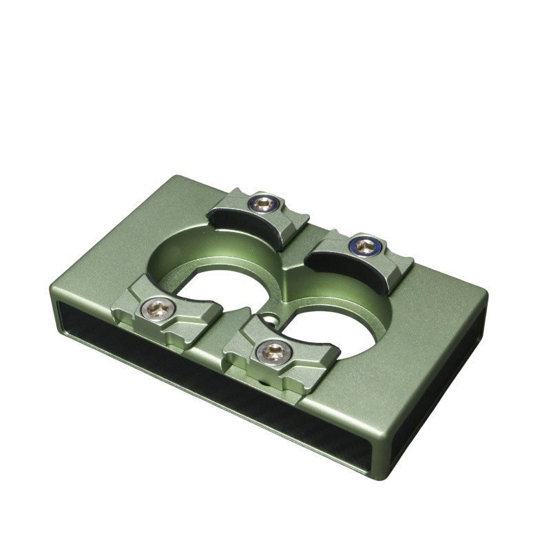 ฝาปลั๊ก OUTLET COVER  / POWER SOCKET aluminium มีตัวจับหัวสายไฟปรับระยะได้แน่นมาก