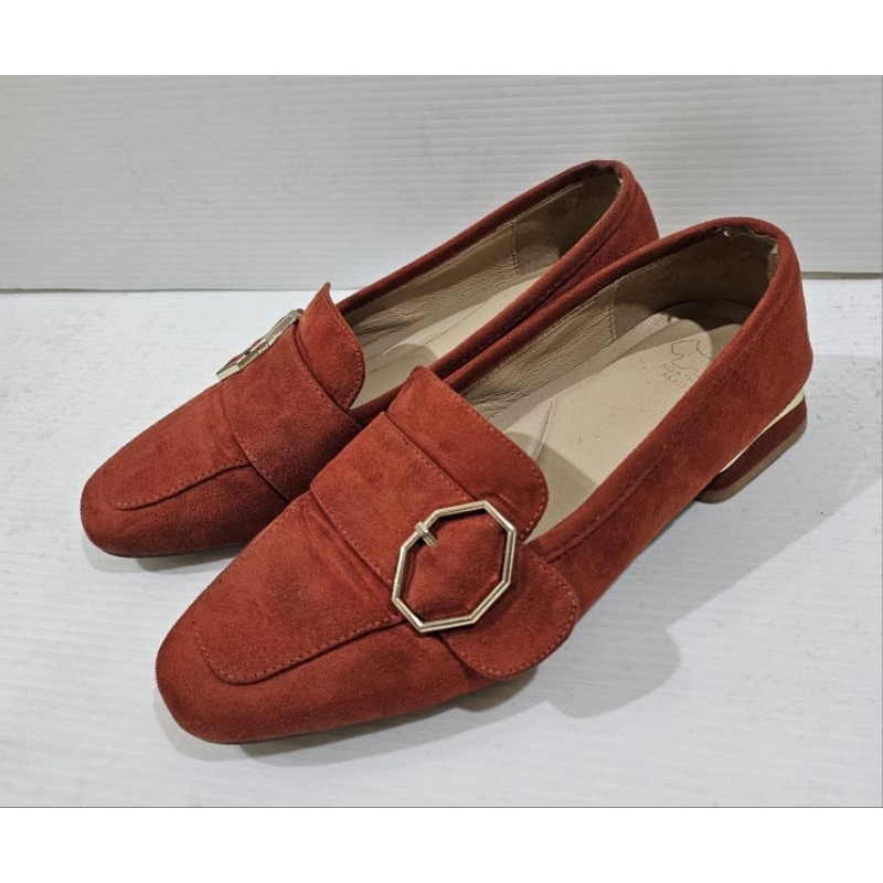 รองเท้า แบรนด์ AGATHA Paris มือสอง size 37/23.5