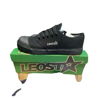 รองเท้านักเรียนLEOStarsize28-46ผลิตจากยางธรรมชาติของเกษตรกรไทย****มีบิลให้ทุกคู่**