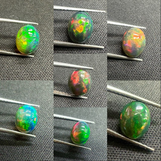 โอปอลดำ ทรงรี ขนาด 9x7มม. อัญมณีธรรมชาติ 100% Black opal 9x7…