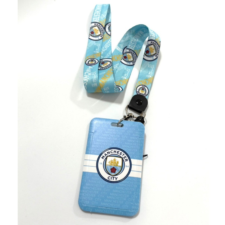 แมนซิตี้ ที่ใส่บัตร  พร้อมสายคล้องคอ(2cm) ลาย MANCHESTER CITY สีฟ้าขาว สำหรับบัตร 5.5x8.5cm (body 7x11cm) สวยงาม งานสวย - รูปที่ 2