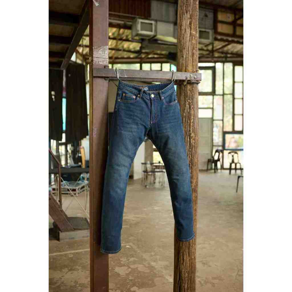 กางเกงยีนส์ผู้ชาย ทรงกระบอกเล็ก Jack Russel Handwerk J-903 Slim Fit Classic Blue