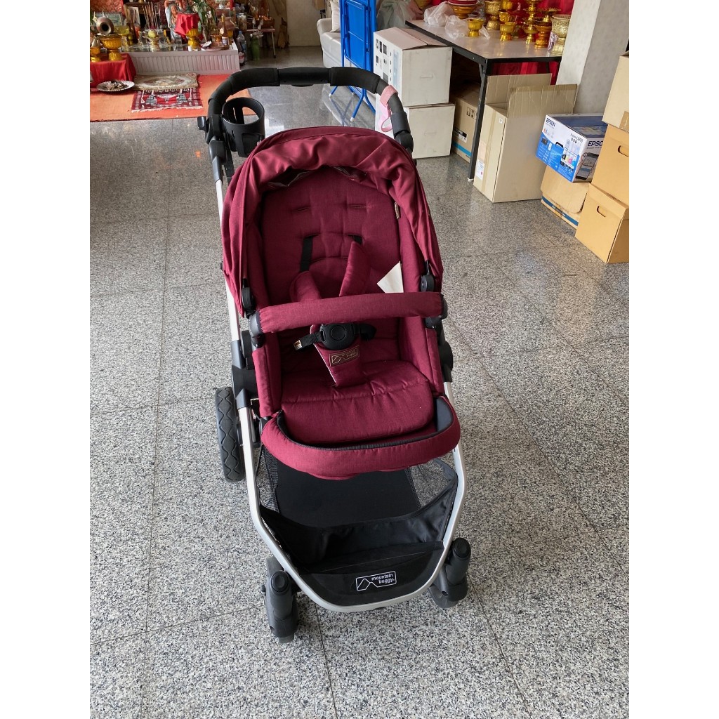 !!!มือสอง สภาพ95%!!! รถเข็นเด็ก Mountain Buggy Cosmopolitan สำหรับแรกเกิด-5ขวบ แข็งแรง นุ่มนั่งสบายม
