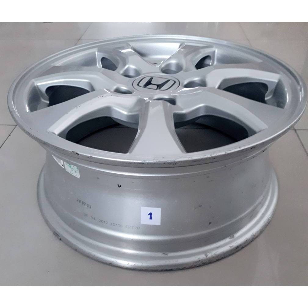 ล้อแม็กซ์ติดรถฮอนด้า  HONDA CIVIC 6x15 /5 114.3