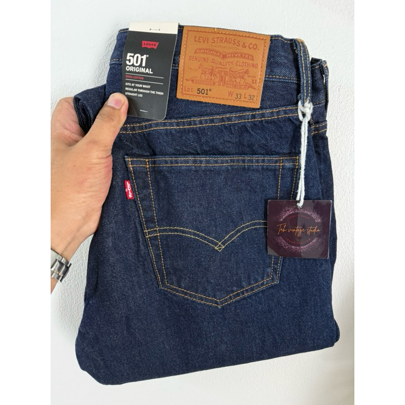 Levi’s 501 premium bigE ริมแดง Made in China Size 33/32 (ขนาดจริงดูตรงรายละเอียดสินค้า)