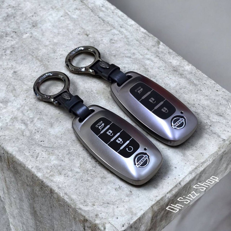 เคสรีโมทรถ Nissan Almera  2025 ปกป้องรีโมท ใส่ง่าย ปุ่มกดได้ (Metallic Gray TPU Key Case)  แบบ 2 , 3 และ 4 ปุ่ม
