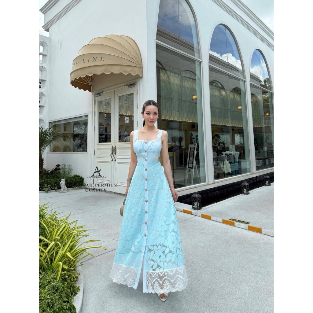 ALICIA BRAND ALC016 ชุดเดรสยาวเสื้อกล้ามแขนกุดกระโปรงดีเทลเว้าเอวเป็นลูกไม้