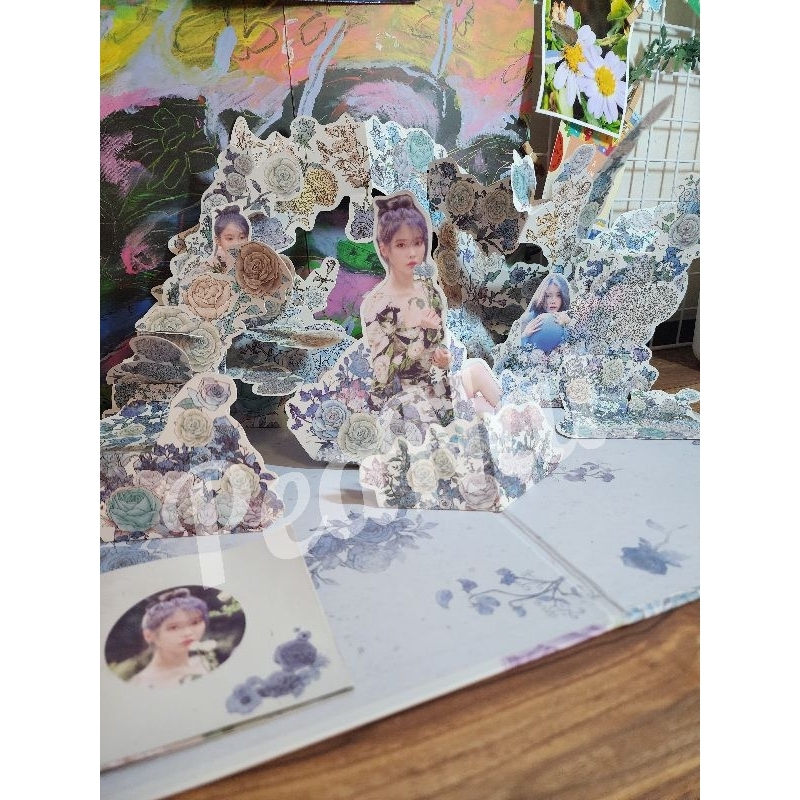 [สภาพ 80%] ไอยู IU 2019 Love, Poem Pop Up Book