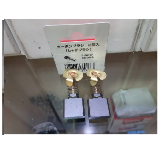 MAKITA แปรงถ่าน CB-204A ใช้กับรุ่น MT243 MT241 GA7020 GA9020 HM1306 2414NB MT362 GS500.