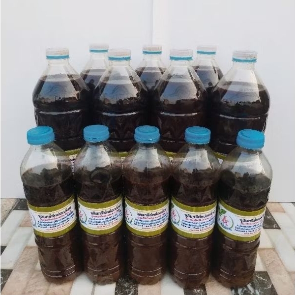 จุลินทรีย์หน่อกล้วย หมักพร้อมต้นกล้วยสับเต็มถัง ขนาด 500 มล. และ 1,450 มล.