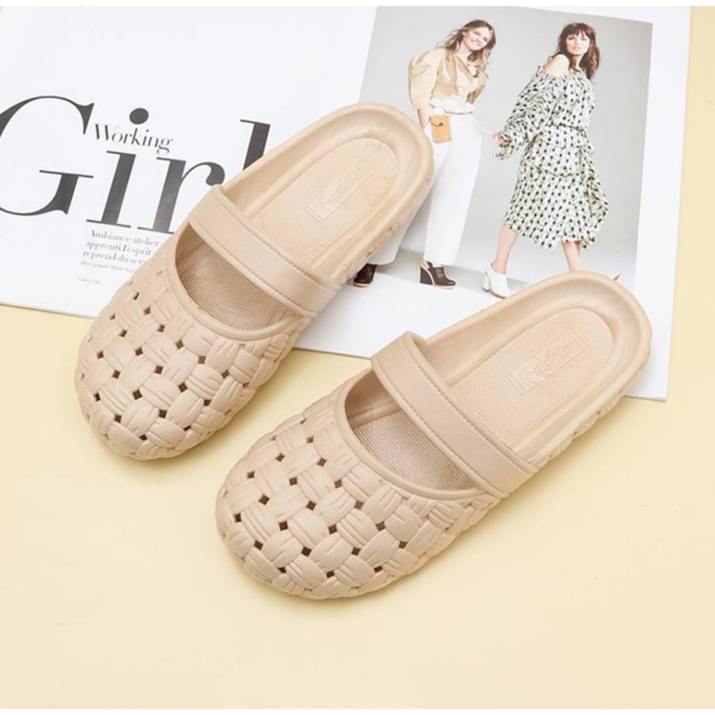 รองเท้าแตะหัวโต พื้นนุ่ม ใส่สบายมากๆ น้ำหนักเบา รุ่น2301