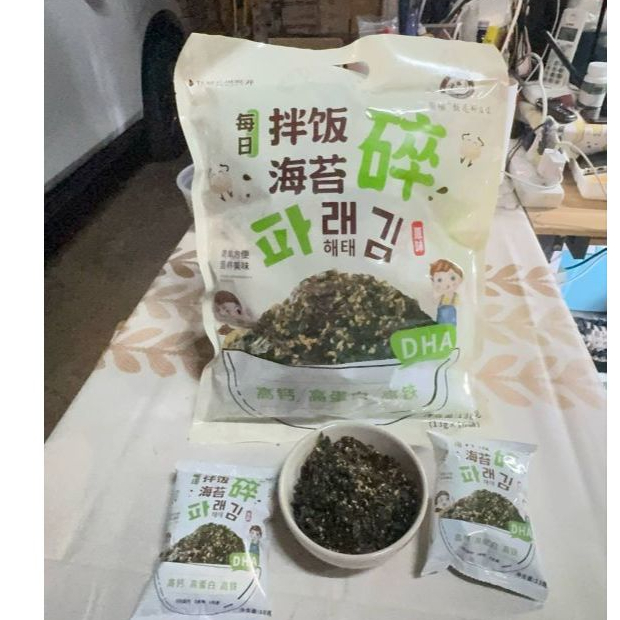 สาหร่ายโรยข้าว สาหร่ายเส้นปรุงรส พร้อมรับประทานสำหรับเด็ก 10 ถุง 13g/ 130g อร่อย และมีประโยชน์