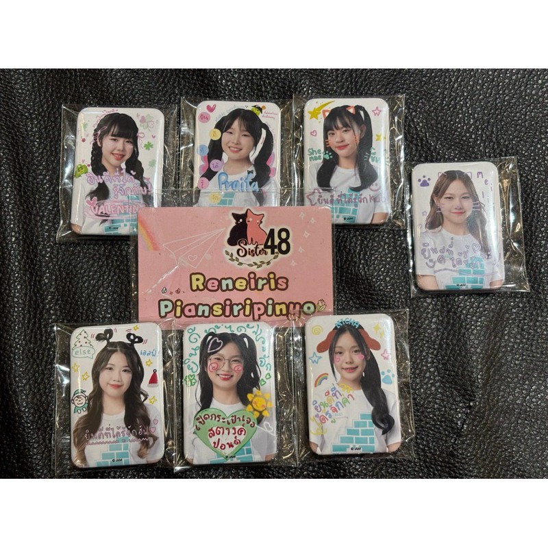 เข็มกลัด cgm48 รุ่น4 ฮับขวัญน้องหล้า