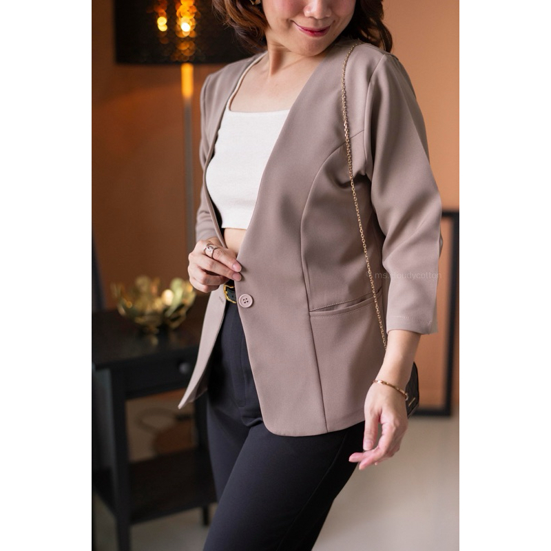 ms.cloudycotton - Veda Blazer เสื้อคลุม เบลเซอร์ สูท แขนสี่ส่วน ทรงเข้ารูป สไตล์ลำลอง กระเป๋าจริง2ข้าง
