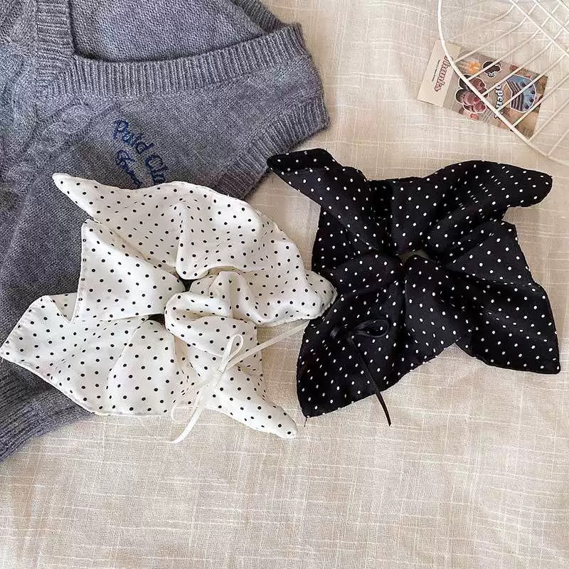 ยางมัดผม สีขาวลายจุดติดโบว์น่ารักๆ มาใหม่ พร้อมส่งจากไทย