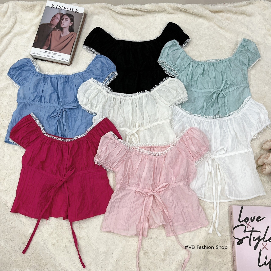 เสื้อครอป แขนตุ๊กตาดอลลี่ แต่งขอบลูกไม้ งานผ่าหน้า แต่งโบว์น่ารักๆ ใส่ปาดไหล่ได้🌷✨