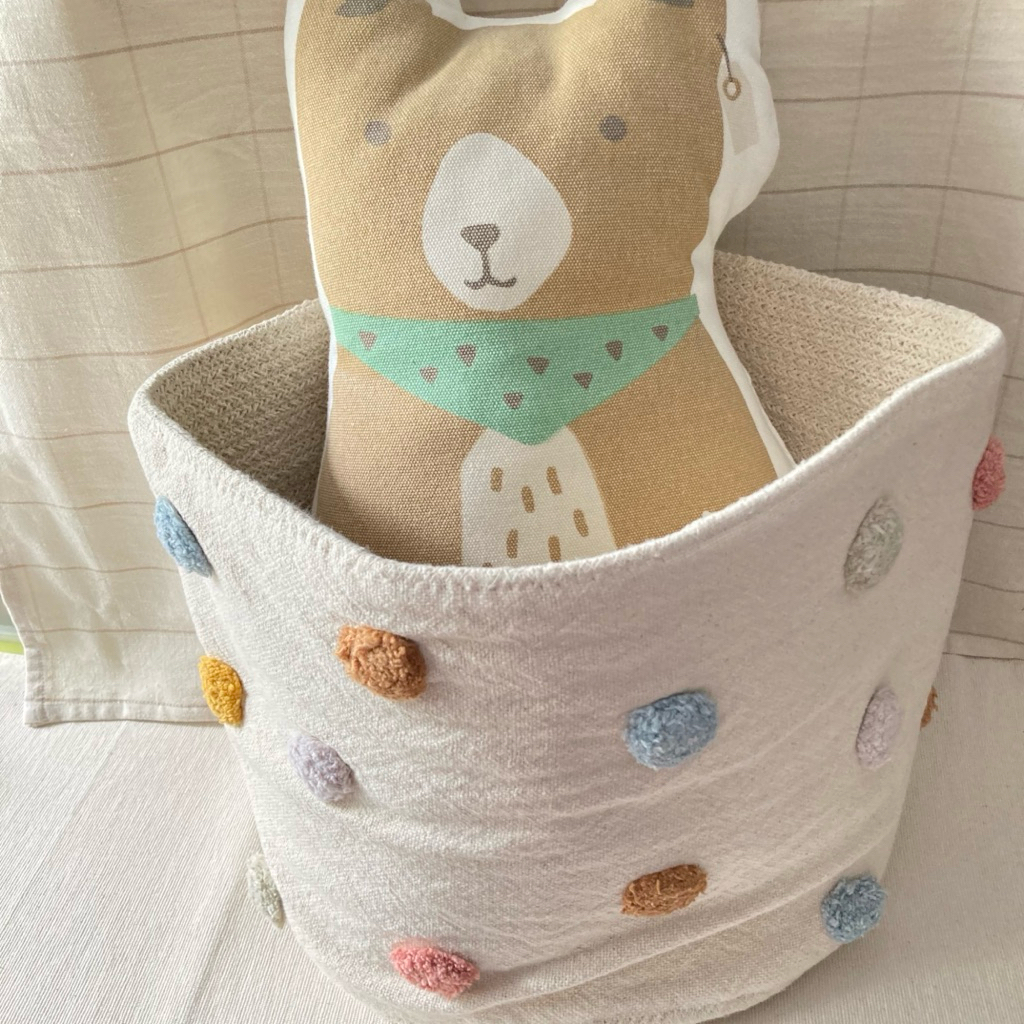 H&M Home 🏠  pom pom storage