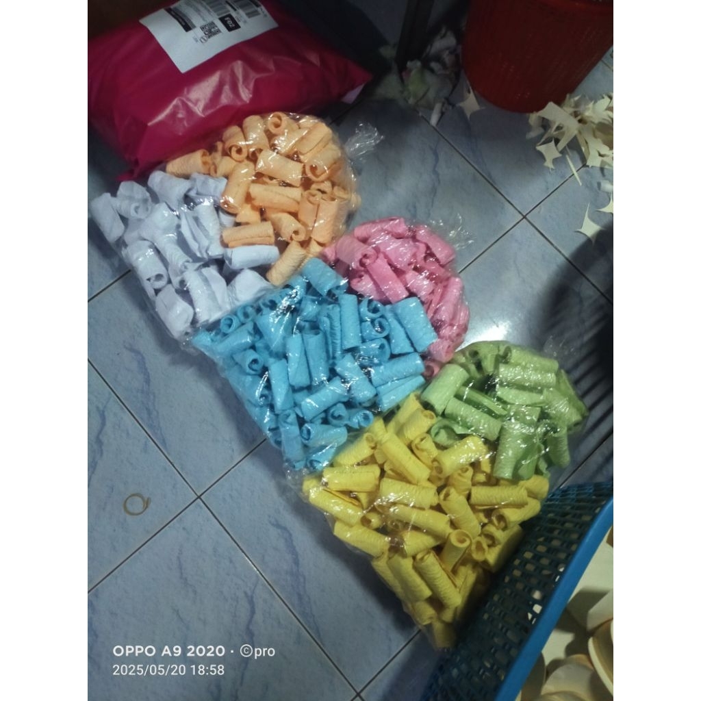 กลีบดอกไม้จันทน์มีหลายสี/สีอ่อน 80แกรม 8cm  500กรัม