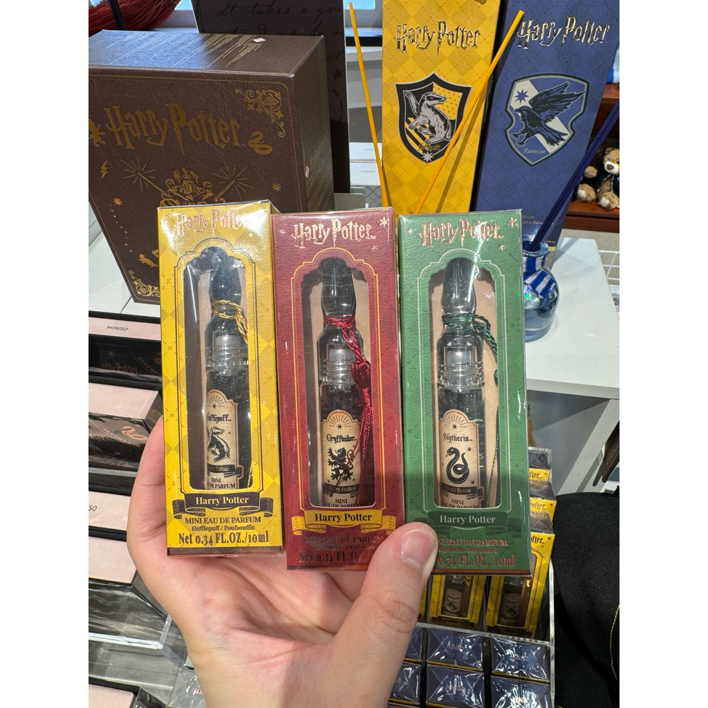 ลูกกลิ้งน้ำหอม Harry potter ของแท้ 100% ช๊อปมินิโซ (พร้อมส่ง)