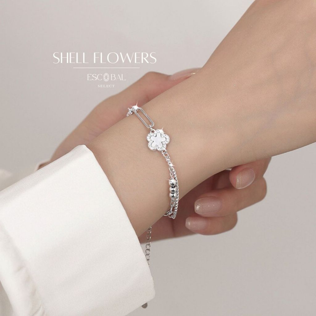 ESCOBAL สร้อยข้อมือเงิน Shell Flowers จี้ใบโคลเวอร์ กำไลเพชร กําไลข้อมือผู้หญิง กำไลแฟชั่น วาเลนไทน์