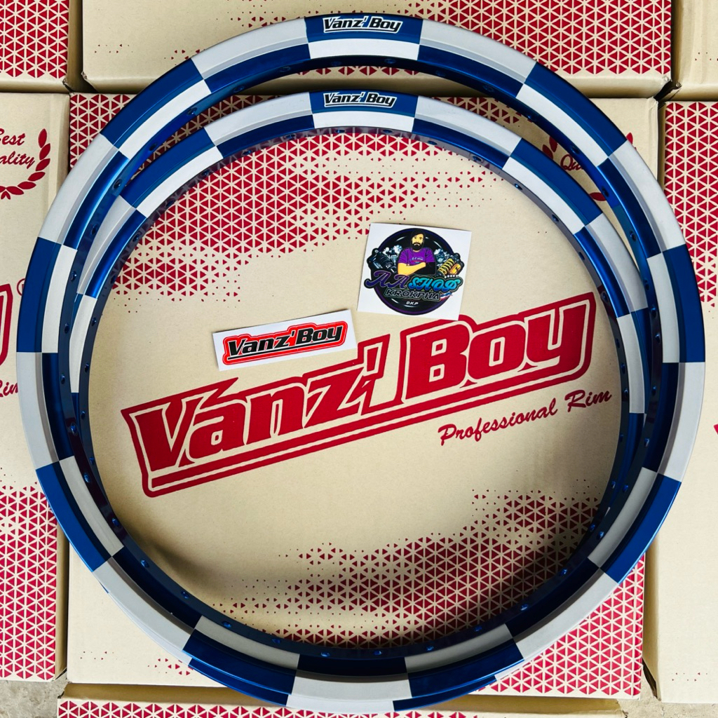 วงล้อ Vanz’Boy ทรงเอ หมากรุก 1.40-17 (ยกคู่)สีเลือกในตระกร้า พร้อมกล่อง หรูหรา