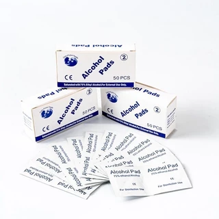 Alcohol Pads แผ่ทำความสะอาดเช็ดเล็บ 1 กล่องมี 100 แผ่น