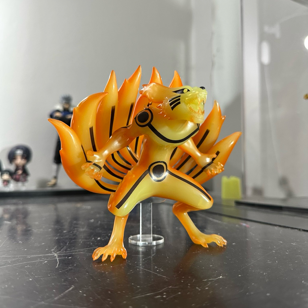 ขาตั้งอะคริลิคใส ไม่ได้ขายโมเดล  ฐานโมเดลพร้อมส่ง Kurama ไม่ได้ขายโมเดลนะครับ