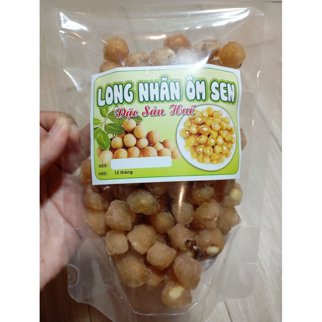 เม็ดบัวอบกรอบสอดไส้ลำไยอบแห้งเวียดนามสินค้านำเข้าจากเวียดนาม