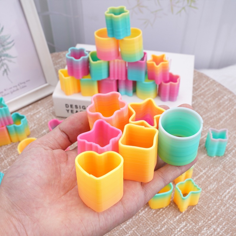 🧡 พร้อมส่ง🧡  สปริงสายรุ้ง ของเล่นคลายเครียด ของเล่นสปริงสายรุ้ง สปริงสายรุ้งพาสเทล ของเล่นยุค 90