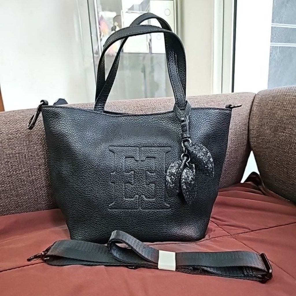 กระเป๋าหนัง  Esquire