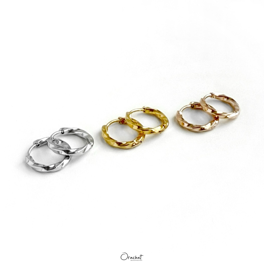Dana 14k Hoop earrings. (ต่างหูห่วงลายเกรียว ตัวเรือนสแตนเลสสวยทน ใส่ลุยได้เลยไม่ต้องระวังไม่ลอกไม่ดำ) - รูปที่ 2