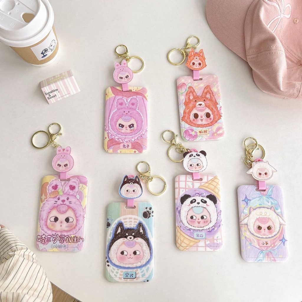 ที่ใส่บัตรลายเบบี้ ทรี Baby Three พร้อมพวงกุญแจแบบตะขอ และสายดึงโยโย่ ยืดหดได้ ยืดสูงสุด 30cm มีตัวเลือกหลายแบบ